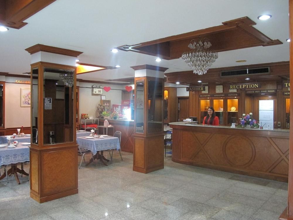 The Promenade Hotel photo 3