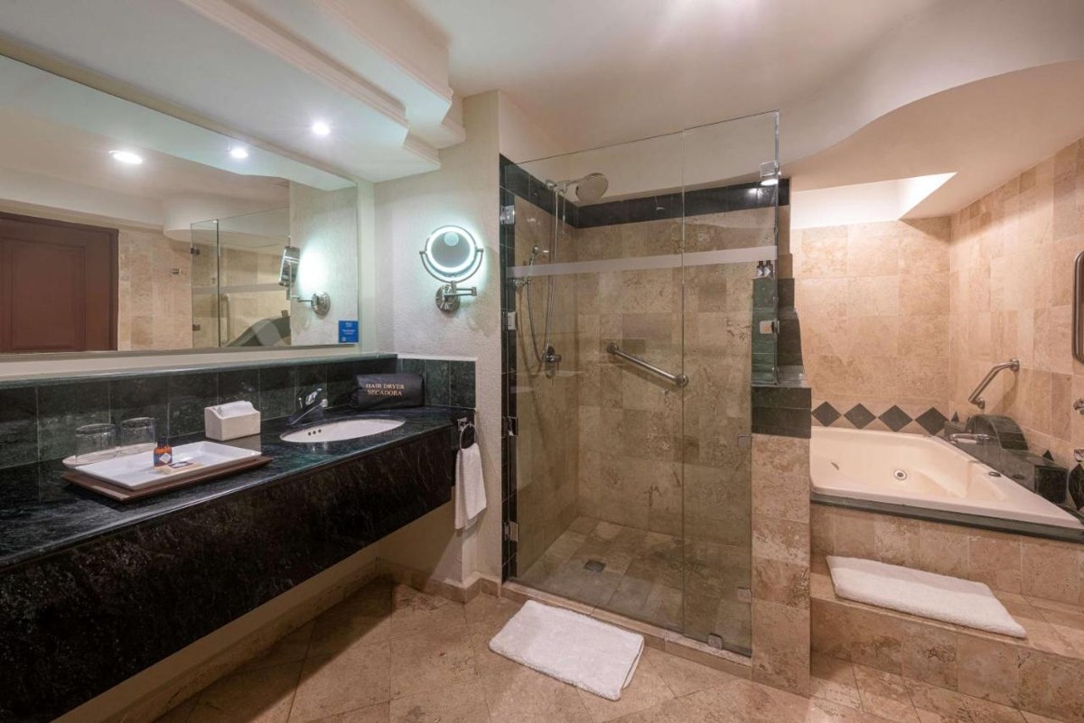 VILLA MERCEDES MERIDA, CURIO COLLECTION BY HILTON photo 2