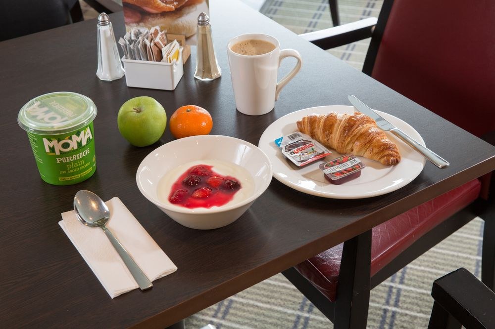 HOLIDAY INN EXPRESS BEDFORD