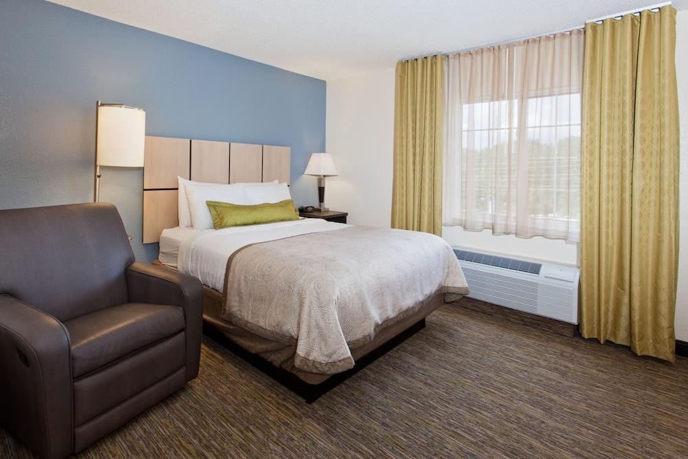 CANDLEWOOD SUITES ARBORETUM-NORTHWEST photo 4