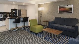 Holiday Inn Winnipeg Airport West photo 1
