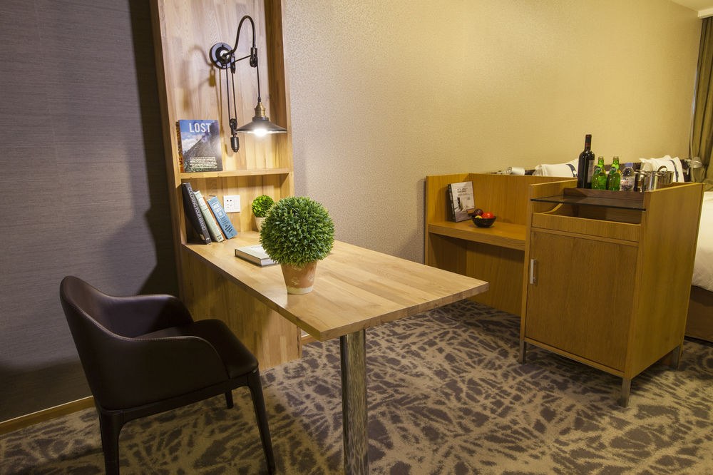 HOLIDAY INN EXPRESS BEIJING MINZUYUAN photo 1