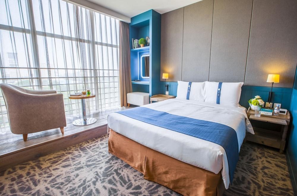 HOLIDAY INN EXPRESS BEIJING MINZUYUAN photo 3