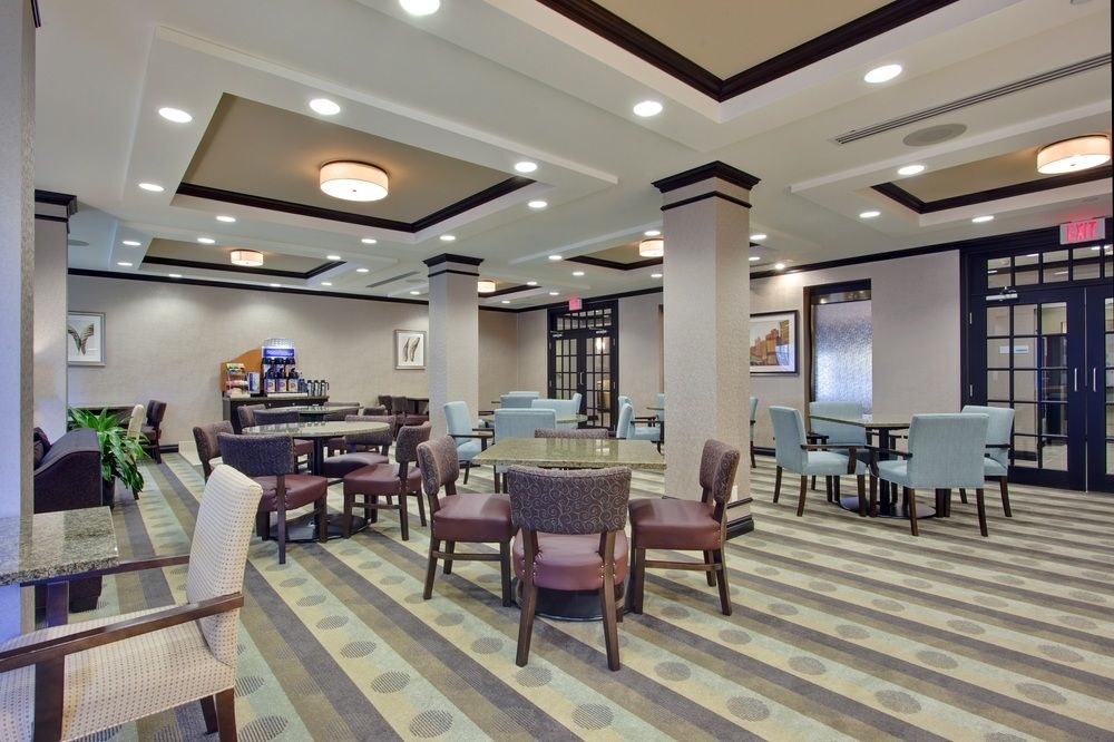HOLIDAY INN EXPRESS & SUITES OTTAWA WEST - NEPEAN