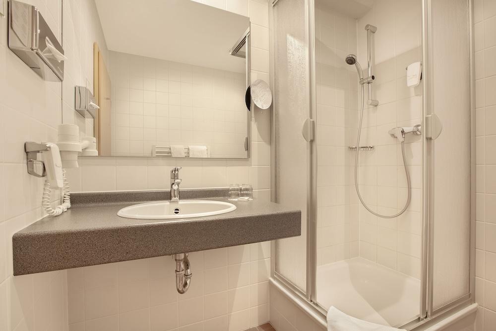 HOLIDAY INN LEIPZIG - GÜNTHERSDORF photo 2