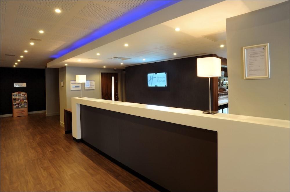 HOLIDAY INN EXPRESS BIRMINGHAM - SNOW HILL photo 2