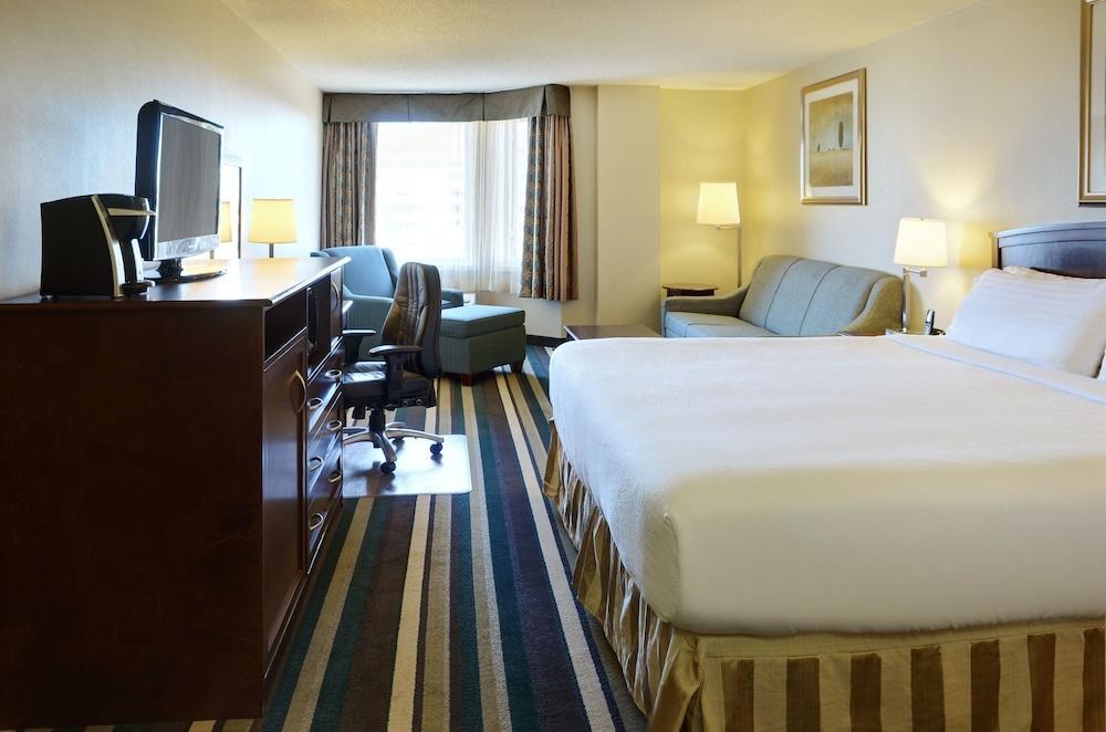 HOLIDAY INN CONFERENCE CENTER SOUTH photo 3