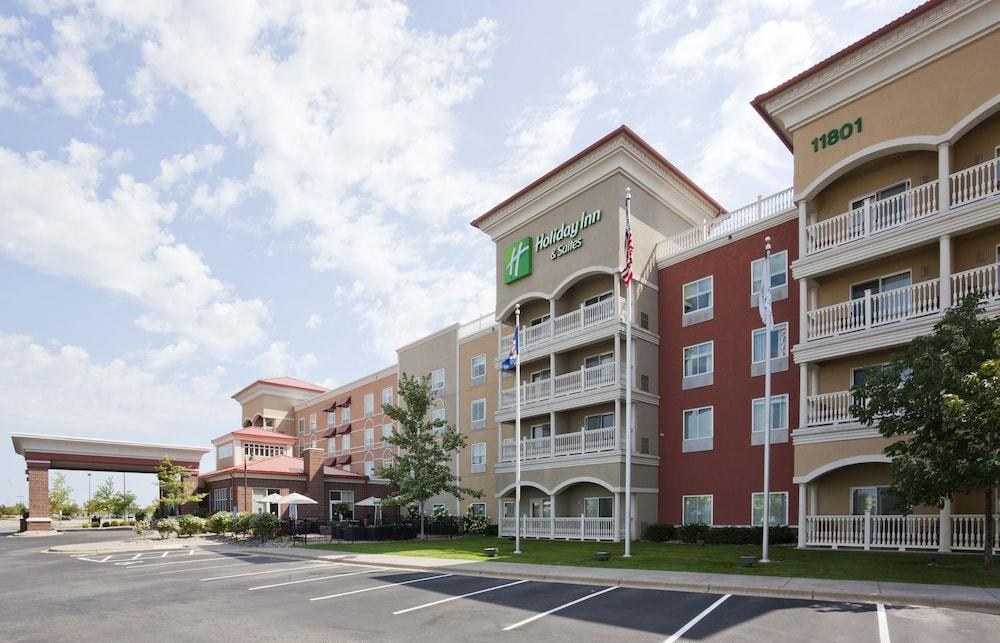HOLIDAY INN HOTEL AND SUITES MAPLE GROVE NW MPLS A photo 3