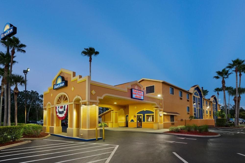 DAYS INN BY WYNDHAM ORANGE PARK/JACKSONVILLE photo 2