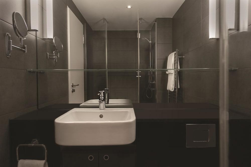 ADINA APARTMENT HOTEL HAMBURG MICHEL photo 3