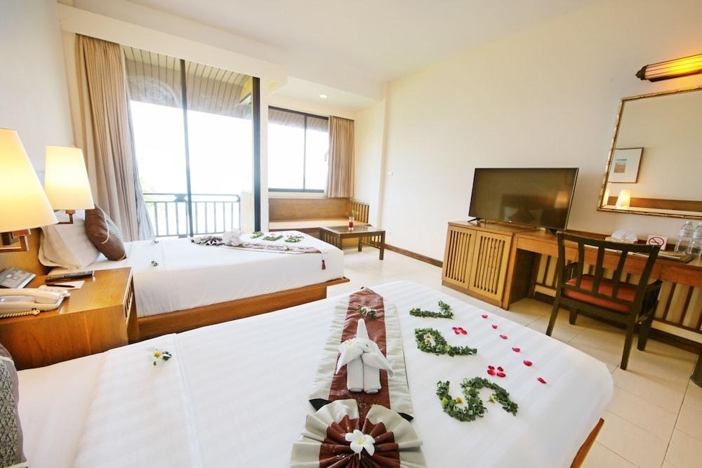 SUPALAI RESORT & SPA PHUKET photo 3