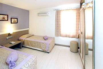 QUEEN RESORT photo 1
