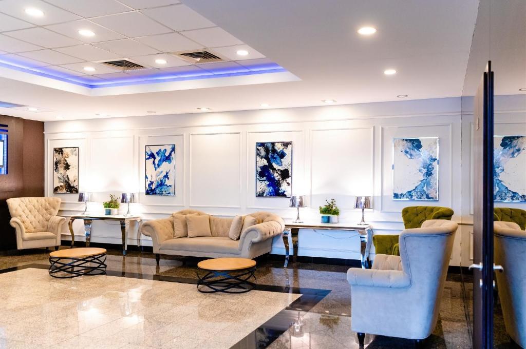 BUSINESS HOTEL CONFERENCE CENTER & SPA photo 1