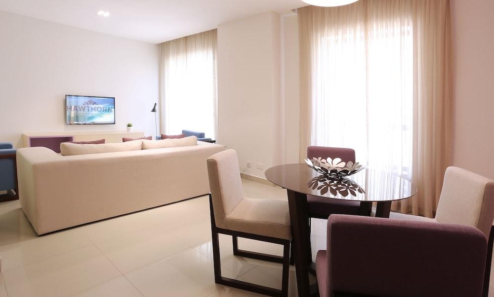 RAMADA HOTEL & SUITES BY WHYNDAM DUBAI JBR photo 2