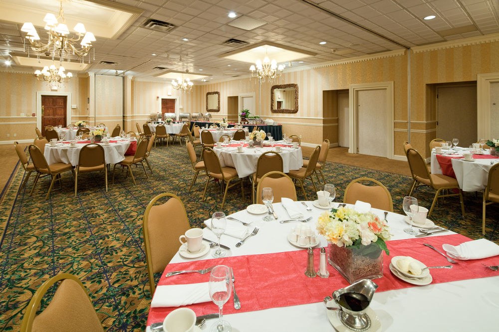 HOLIDAY INN CLEVELAND-MAYFIELD