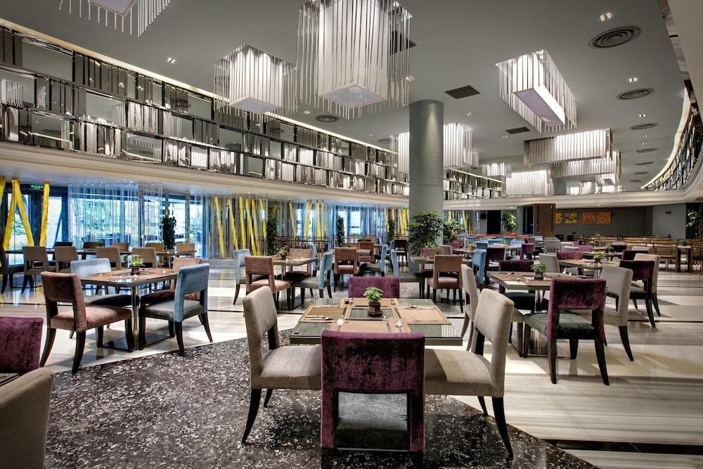 CROWNE PLAZA SHANGHAI HARBOUR CITY photo 2