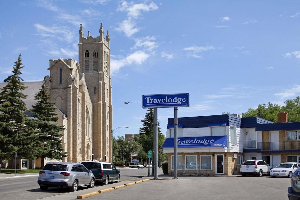 TRAVELODGE BY WYNDHAM MOOSE JAW photo 4