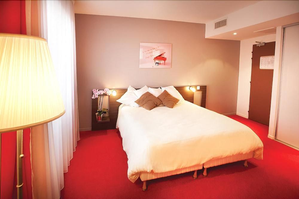 Cousture Hotel photo 3