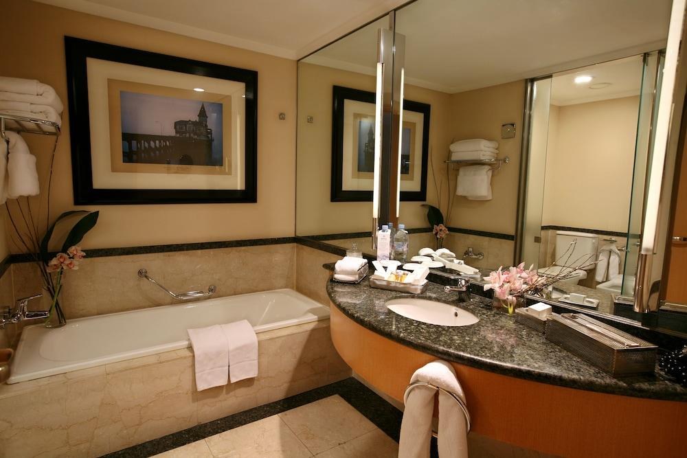 HILTON BUENOS AIRES photo 3