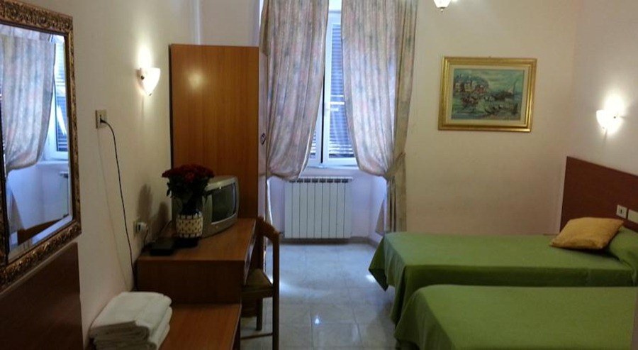 HOTEL VENTURA photo 3