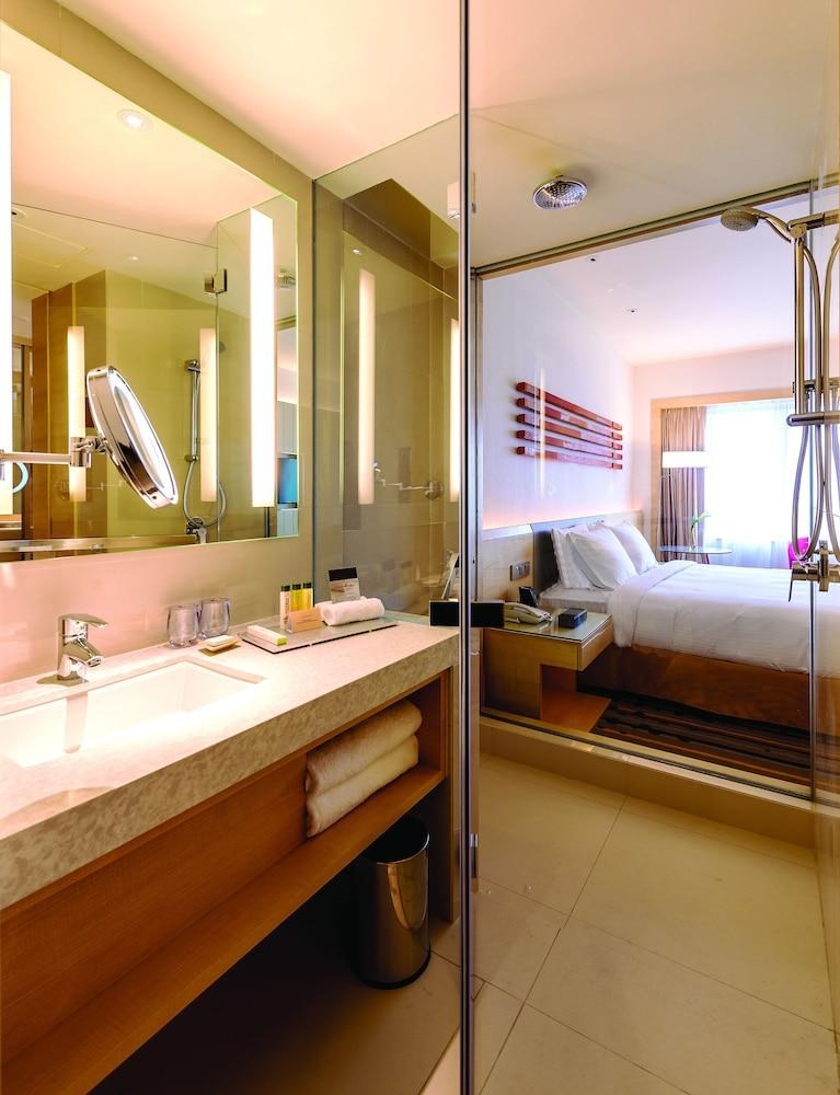 DoubleTree by Hilton Johor Bahru photo 2