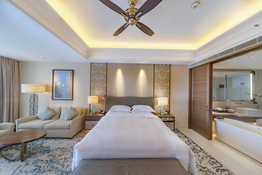 Hilton Haikou Meilan photo 4