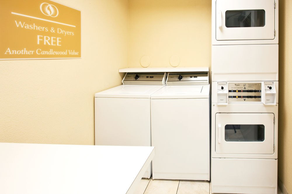 CANDLEWOOD SUITES FT. LAUDERDALE AIRPORT/CRUISE