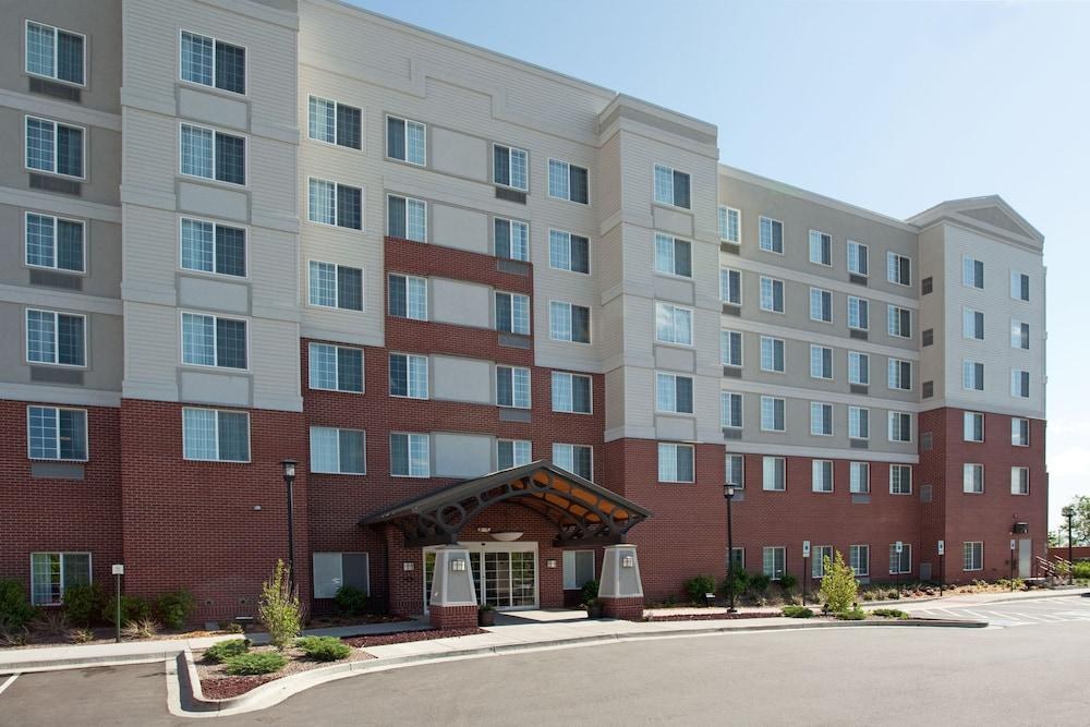 STAYBRIDGE SUITES DENVER INTERNATIONAL AIRPORT photo 4