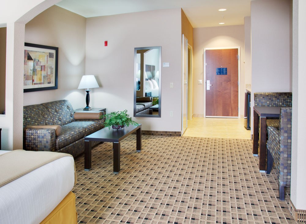 HOLIDAY INN EXPRESS & SUITES HOUSTON ENERGY CORRIDOR-W OAKS photo 1
