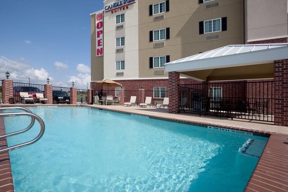 CANDLEWOOD SUITES SAN ANTONIO NW NEAR SEAWORLD photo 3