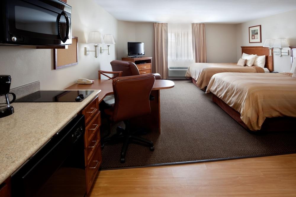 CANDLEWOOD SUITES SAN ANTONIO NW NEAR SEAWORLD photo 4