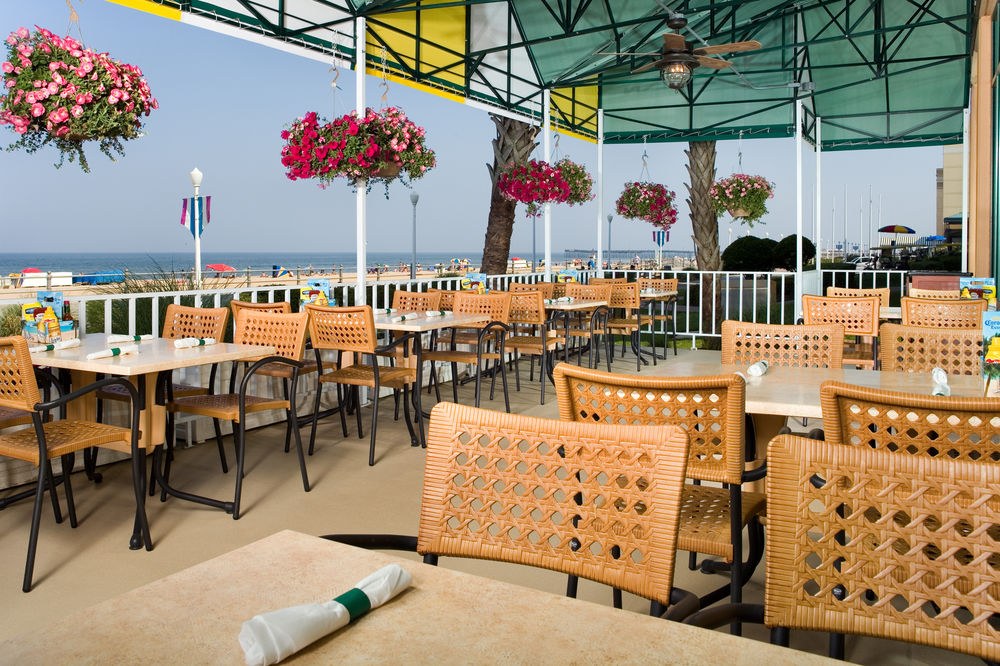HOLIDAY INN VA BEACH-OCEANSIDE (21ST ST) photo 1
