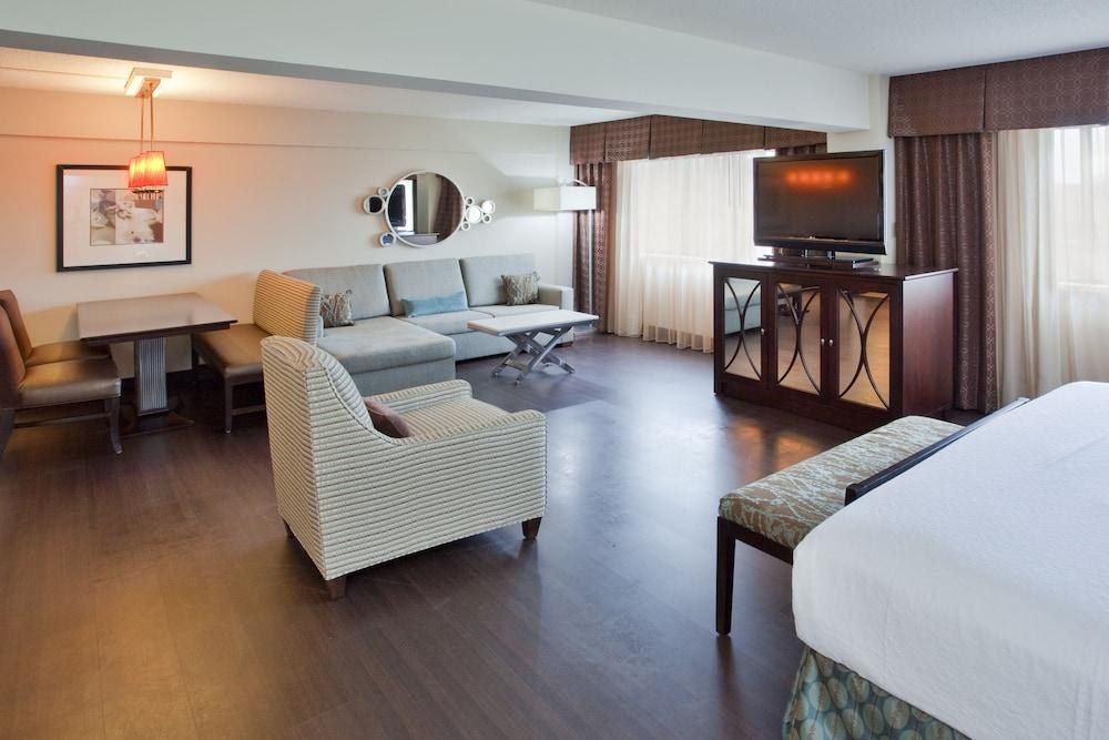 HOLIDAY INN VIRGINIA BEACH - NORFOLK photo 4