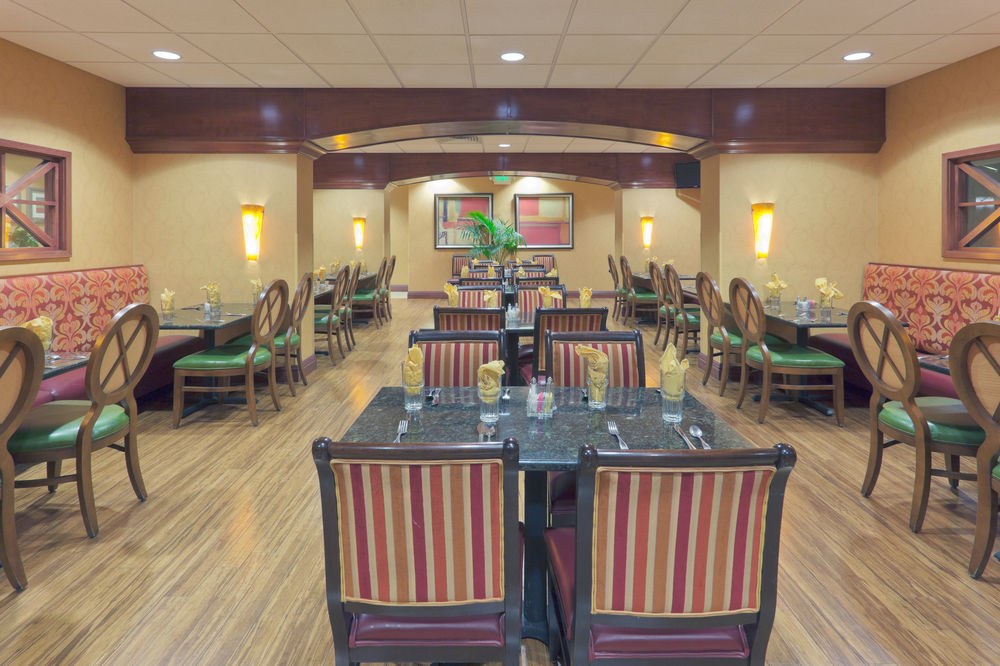 HOLIDAY INN SACRAMENTO DOWNTOWN - ARENA