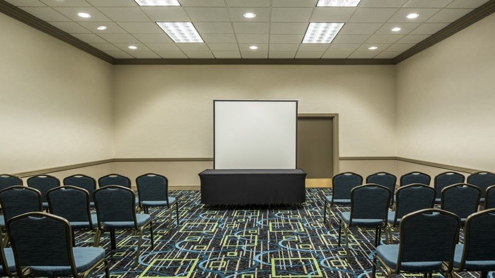 HOLIDAY INN PALM BEACH-AIRPORT CONF CTR