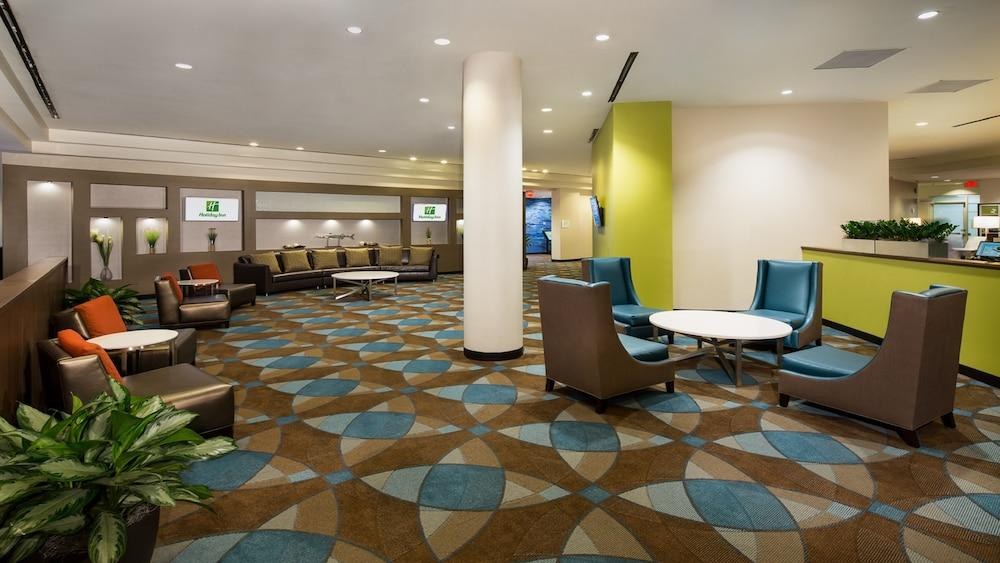 HOLIDAY INN PALM BEACH-AIRPORT CONF CTR photo 4