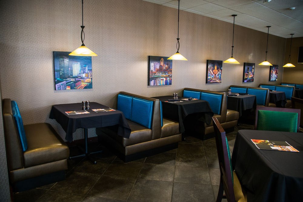HOLIDAY INN DES MOINES DTWN - MERCY AREA photo 1