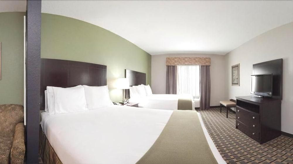 HOLIDAY INN EXPRESS & SUITES JACKSONVILLE SOUTH - I-295 photo 3