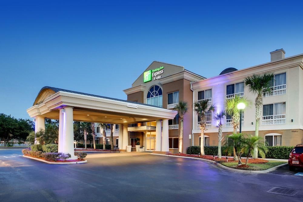 HOLIDAY INN EXPRESS & SUITES JACKSONVILLE SOUTH - I-295 photo 4