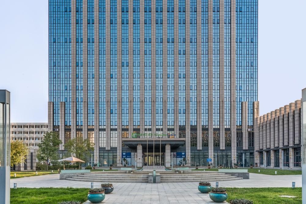 HOLIDAY INN EXPRESS BEIJING YIZHUANG photo 2