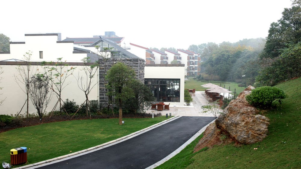 HOLIDAY INN RESORT CHAOHU HOT SPRING photo 1