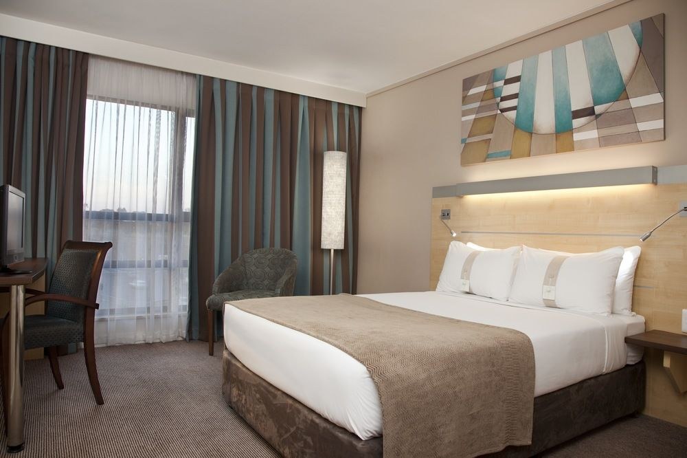 HOLIDAY INN EXPRESS SANDTON - WOODMEAD photo 1