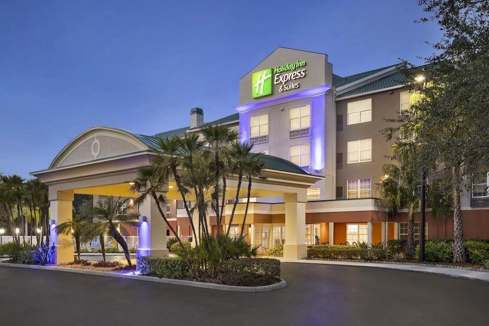 HOLIDAY INN EXPRESS & SUITES SARASOTA EAST - I-75 photo 2