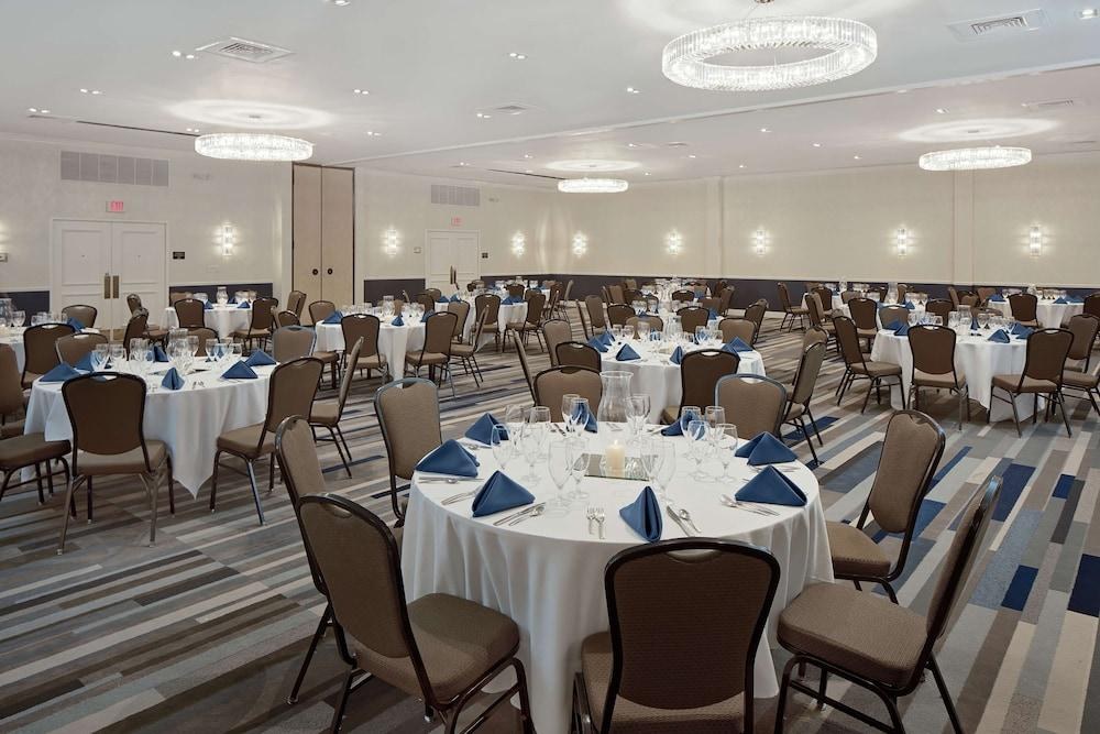 HILTON NASHVILLE AIRPORT photo 4
