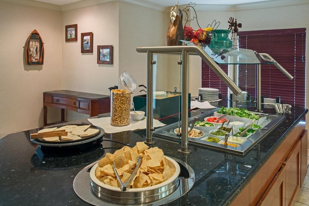 STAYBRIDGE SUITES TALLAHASSEE I-10 EAST photo 3