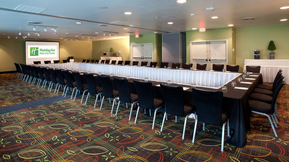 HOLIDAY INN TULSA CITY CENTER photo 1
