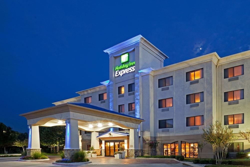 HOLIDAY INN EXPRESS & SUITES FORT WORTH SOUTHWEST (I-20) photo 2