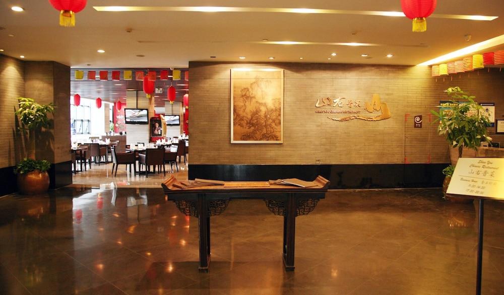 HOLIDAY INN BEIJING DESHENGMEN photo 3