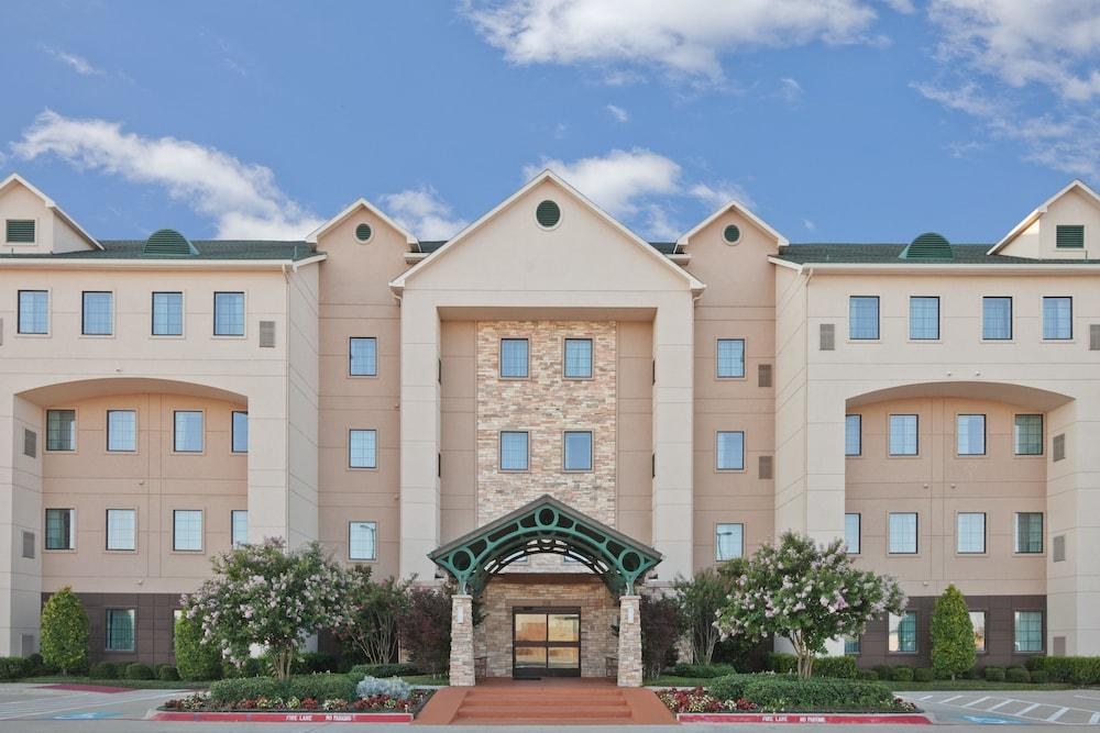 STAYBRIDGE SUITES PLANO - RICHARDSON AREA photo 2