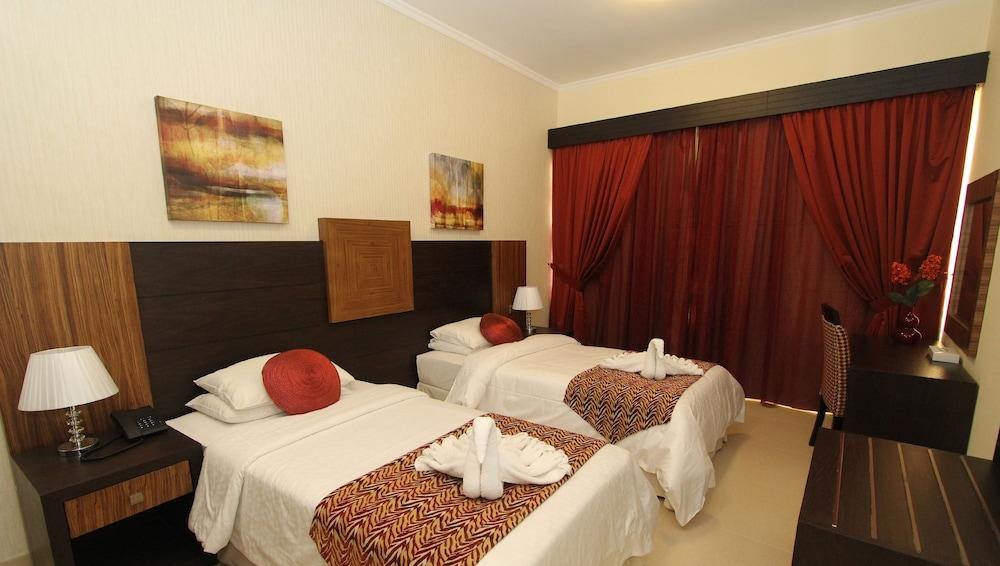 IVORY GRAND HOTEL APARTMENTS photo 4